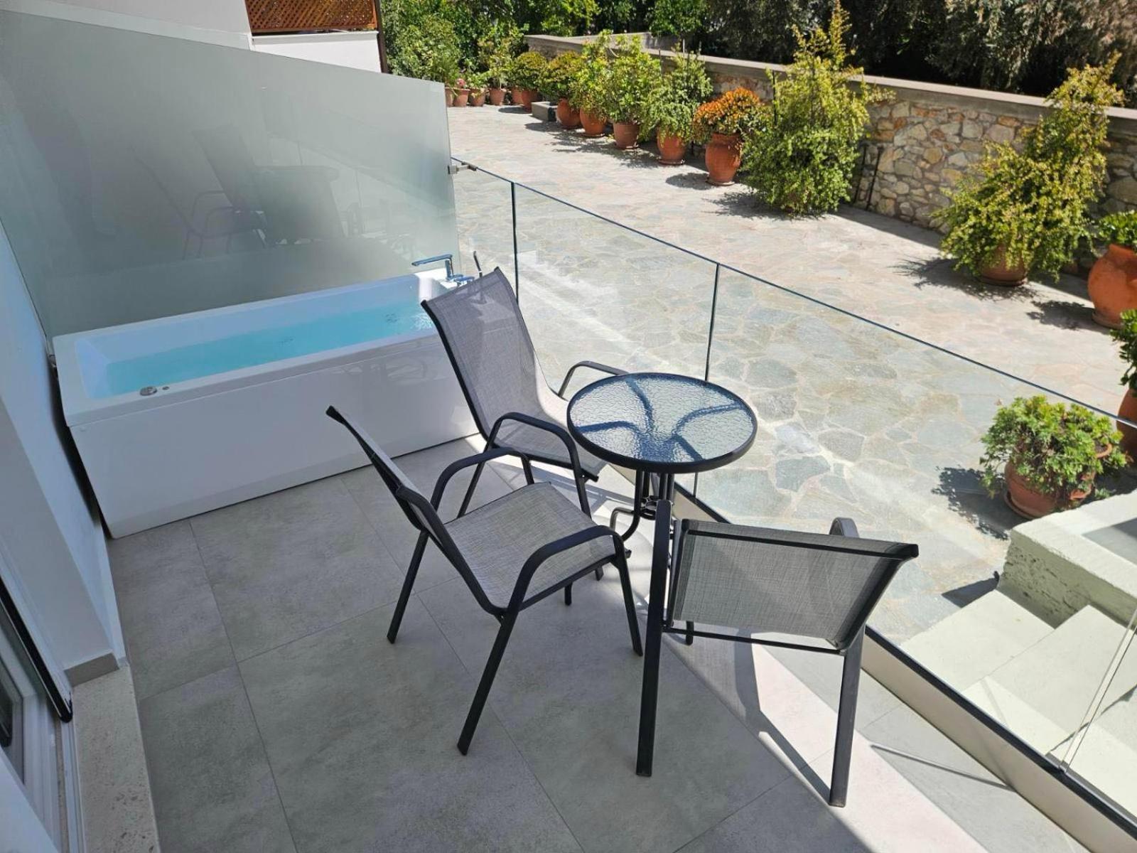 Roula'S House On The Beach Skiathos Town Bagian luar foto